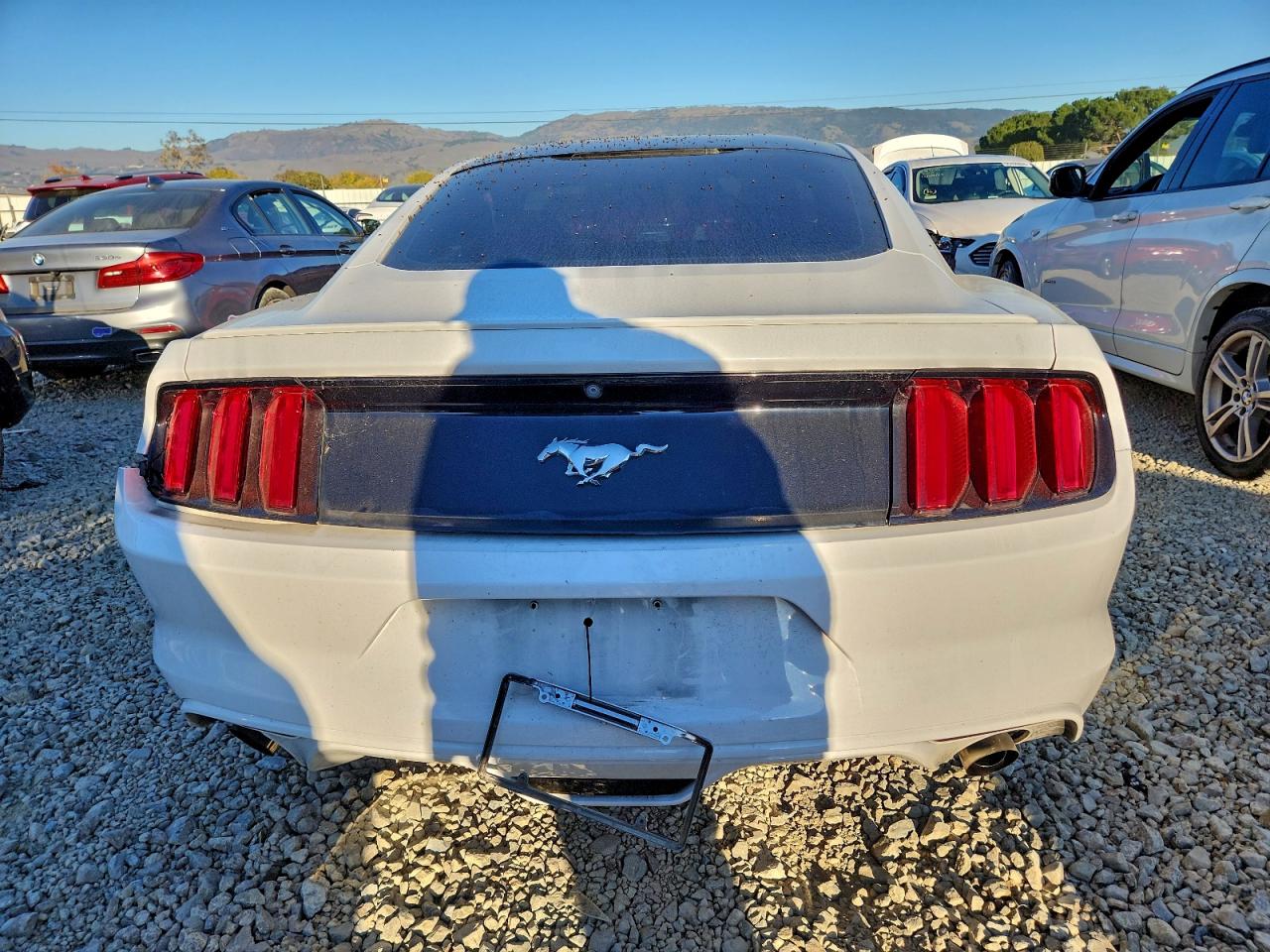 2016 FORD MUSTANG photo 6