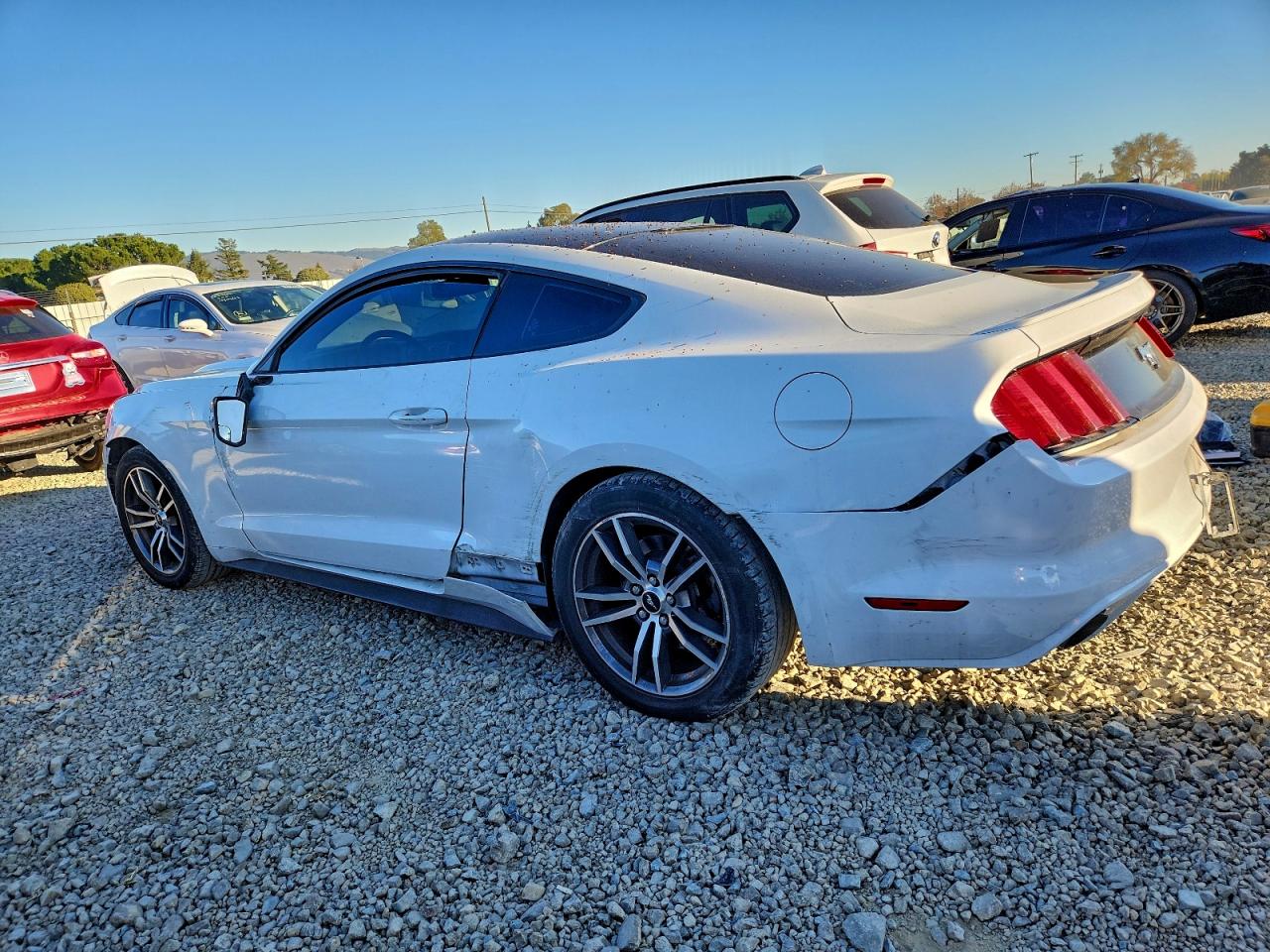 2016 FORD MUSTANG photo 2