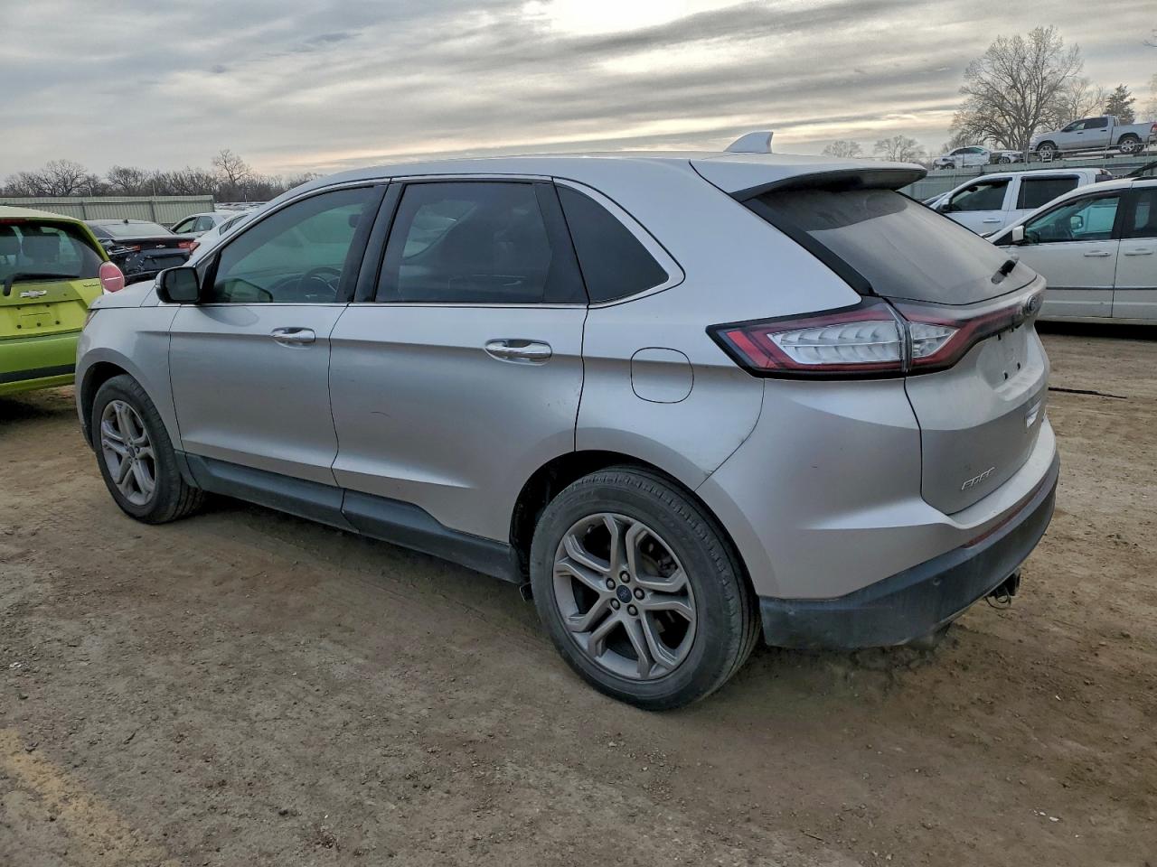2015 FORD EDGE TITANIUM photo 4