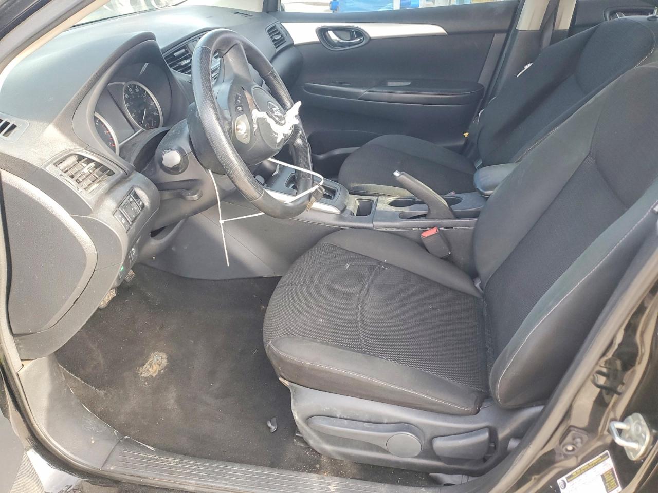 2019 NISSAN SENTRA S photo 7