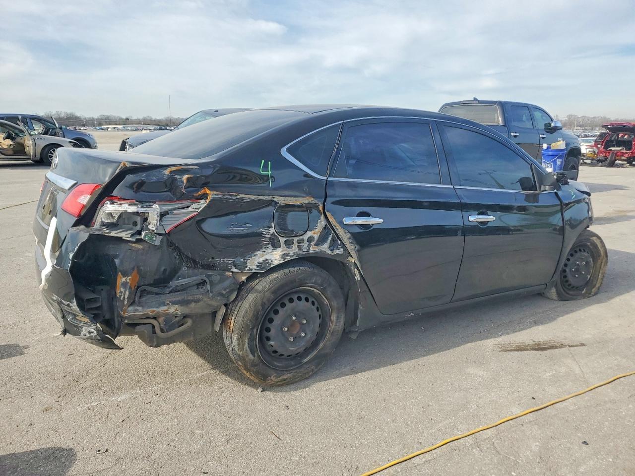 2019 NISSAN SENTRA S photo 3