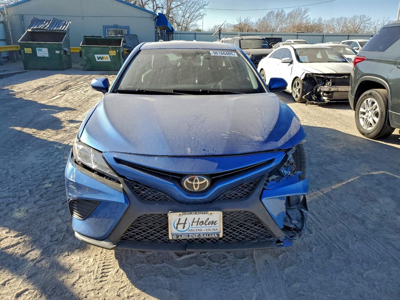 2019 TOYOTA CAMRY L photo 9