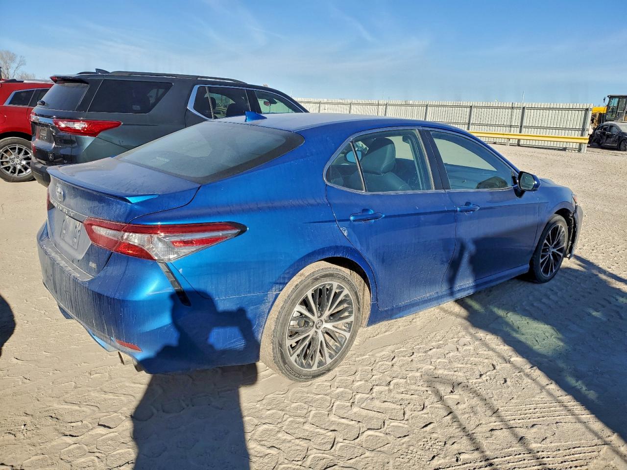 2019 TOYOTA CAMRY L photo 5