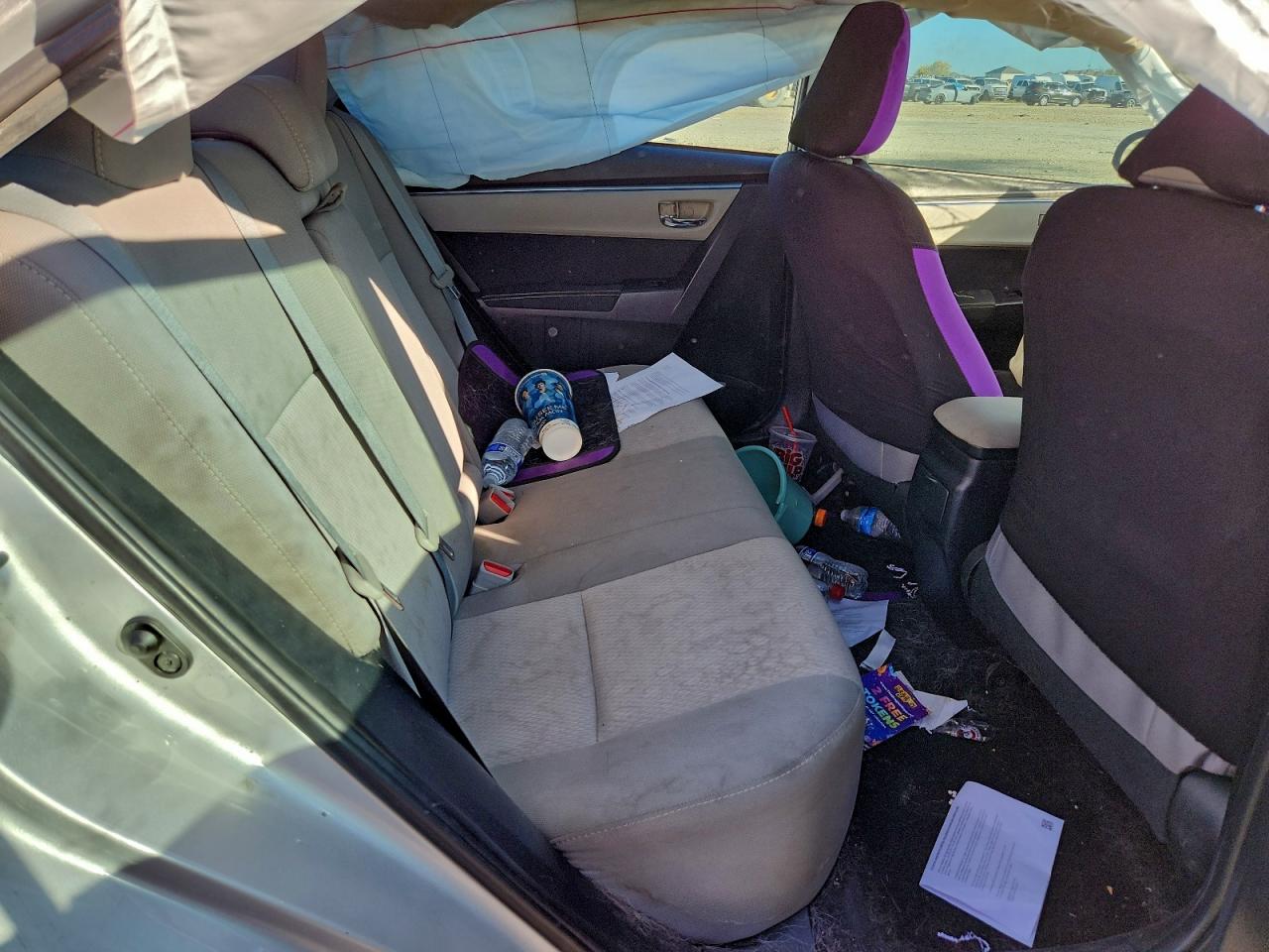 2015 TOYOTA COROLLA L photo 10