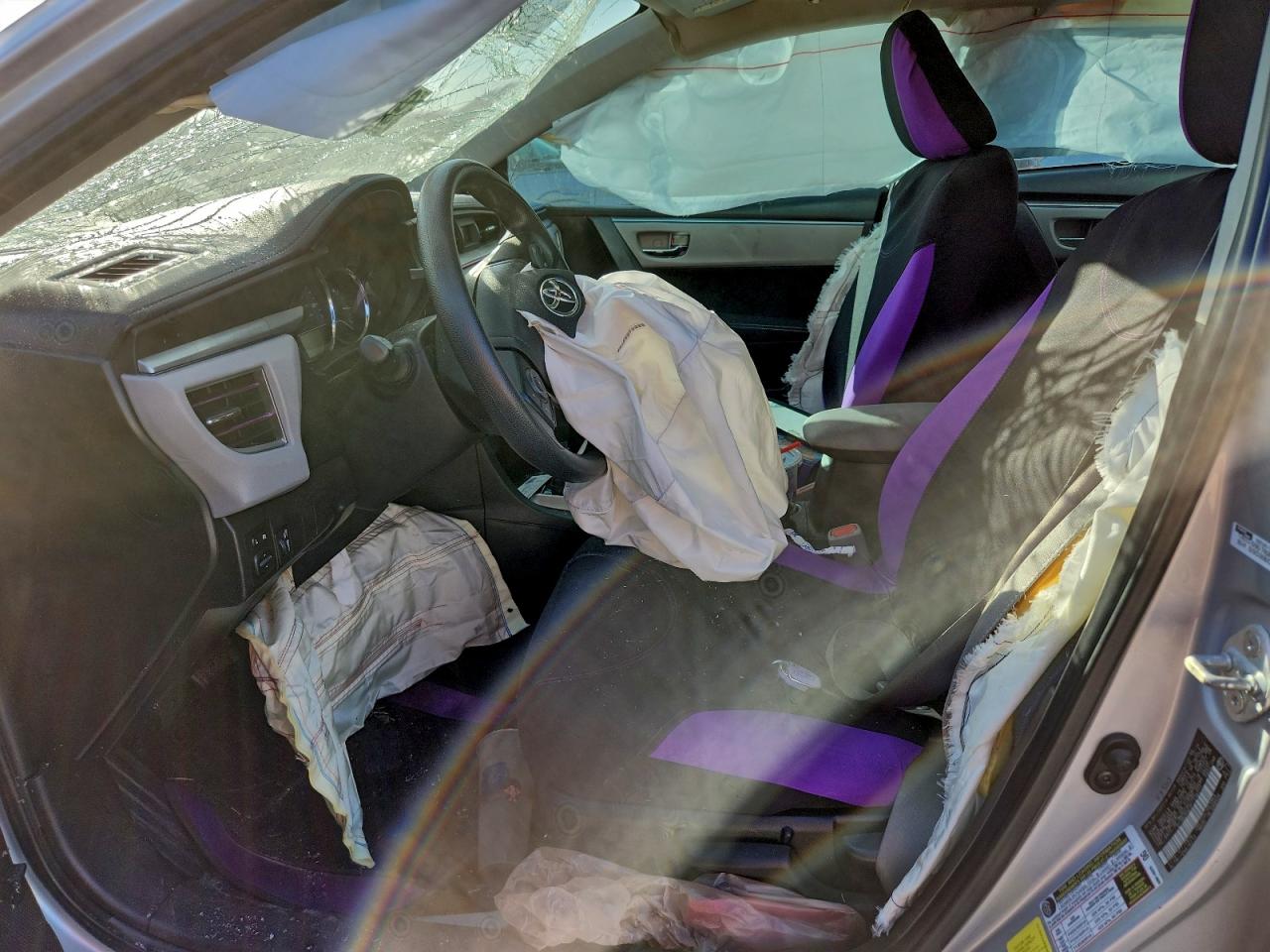 2015 TOYOTA COROLLA L photo 7