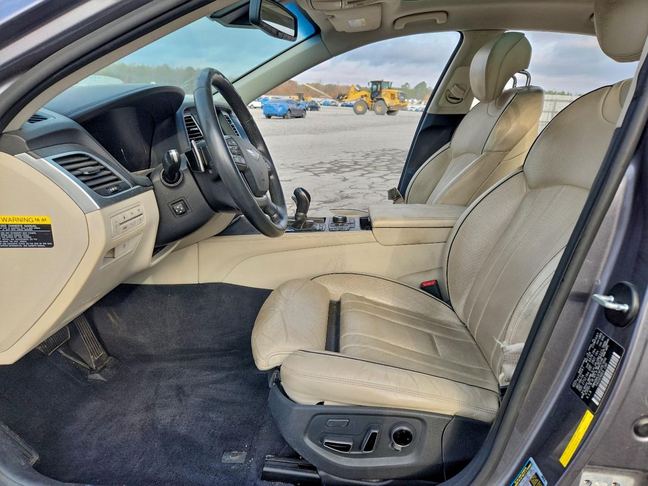 2015 HYUNDAI GENESIS 3.8L photo 7