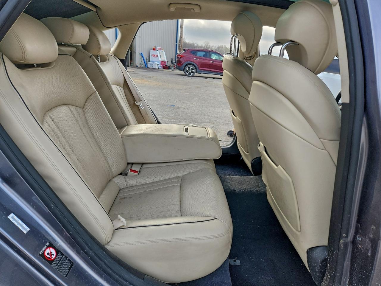 2015 HYUNDAI GENESIS 3.8L photo 10