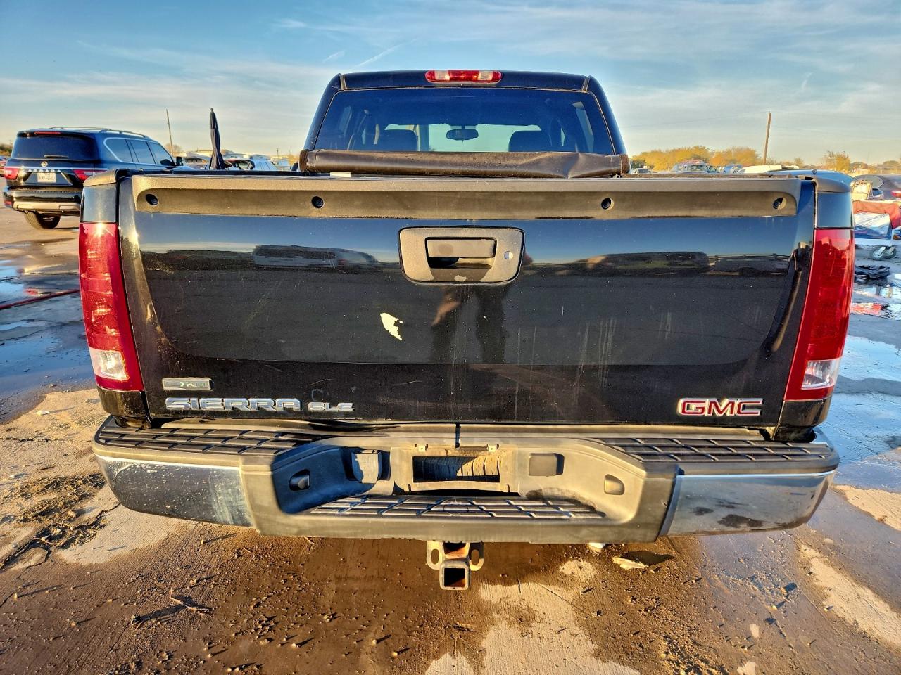 2010 GMC SIERRA C1500 SLE photo 11