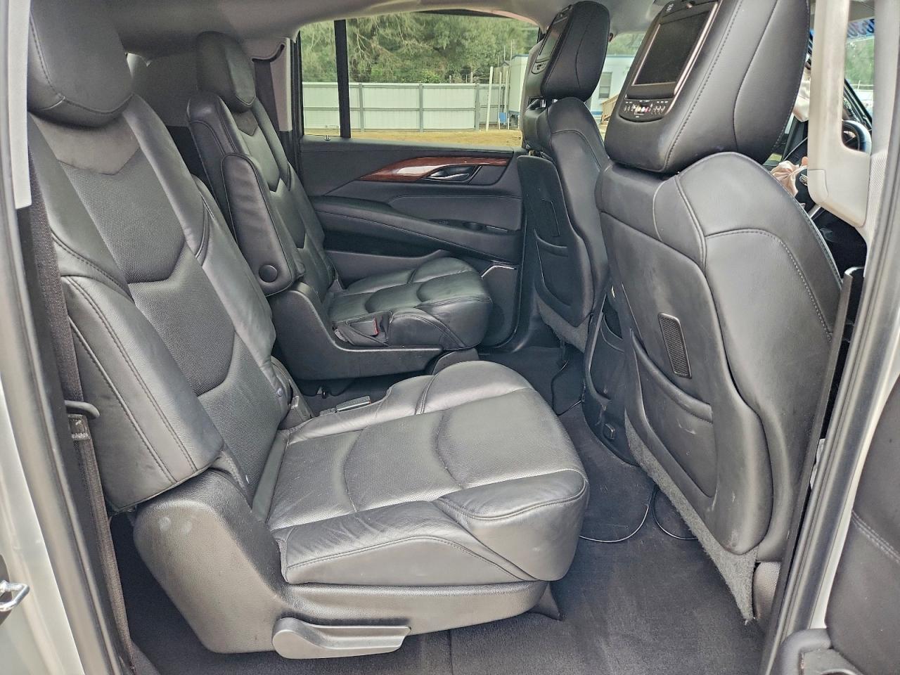 2019 CADILLAC ESCALADE ESV LUXURY photo 21