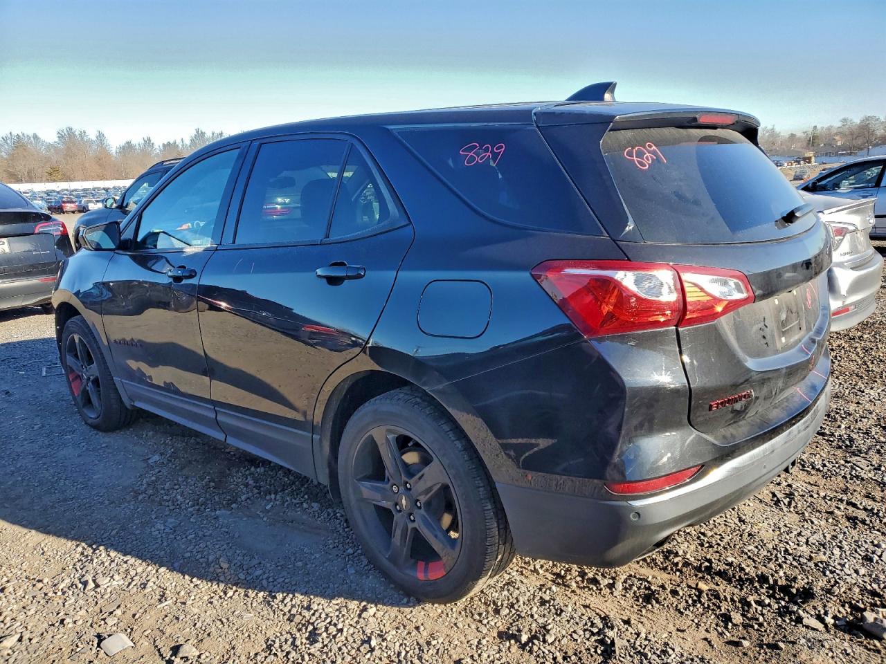 2020 CHEVROLET EQUINOX LT photo 4
