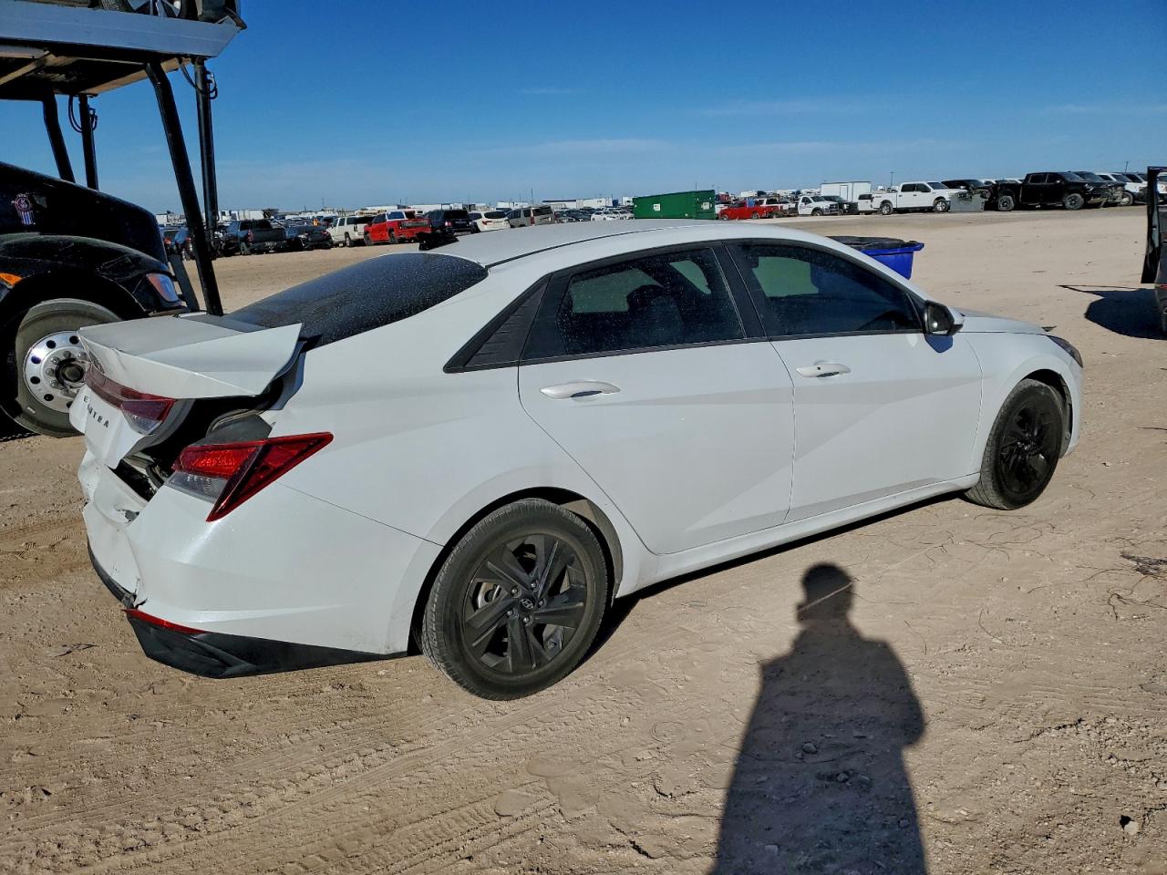 2021 HYUNDAI ELANTRA SEL photo 3