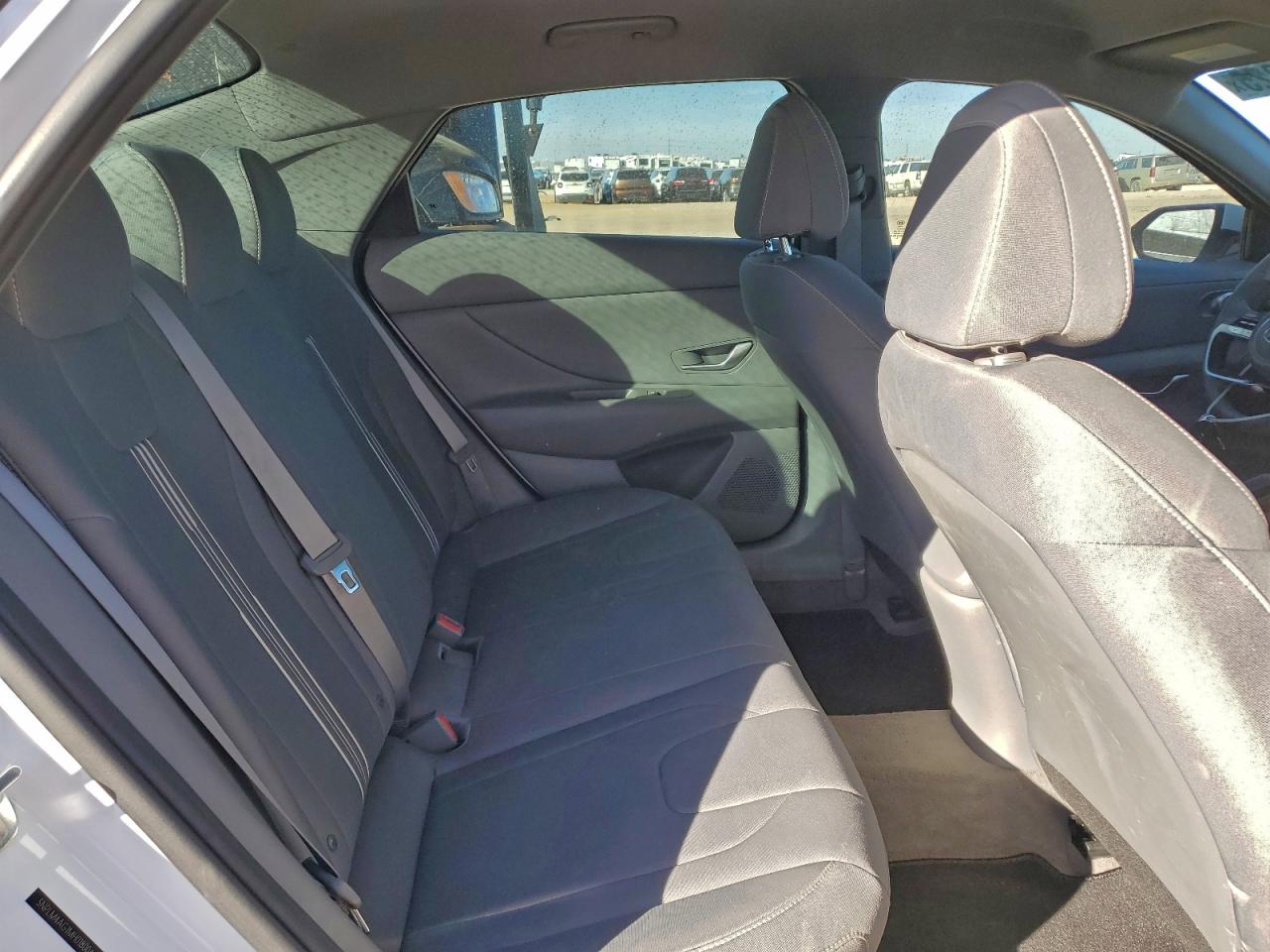 2021 HYUNDAI ELANTRA SEL photo 10