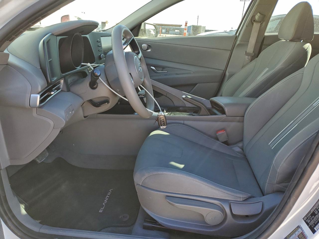 2021 HYUNDAI ELANTRA SEL photo 7