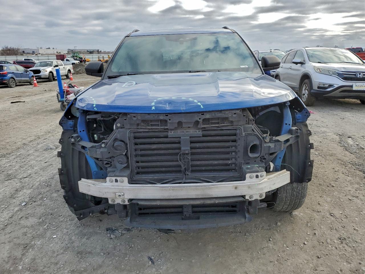 2020 FORD EXPLORER XLT photo 13