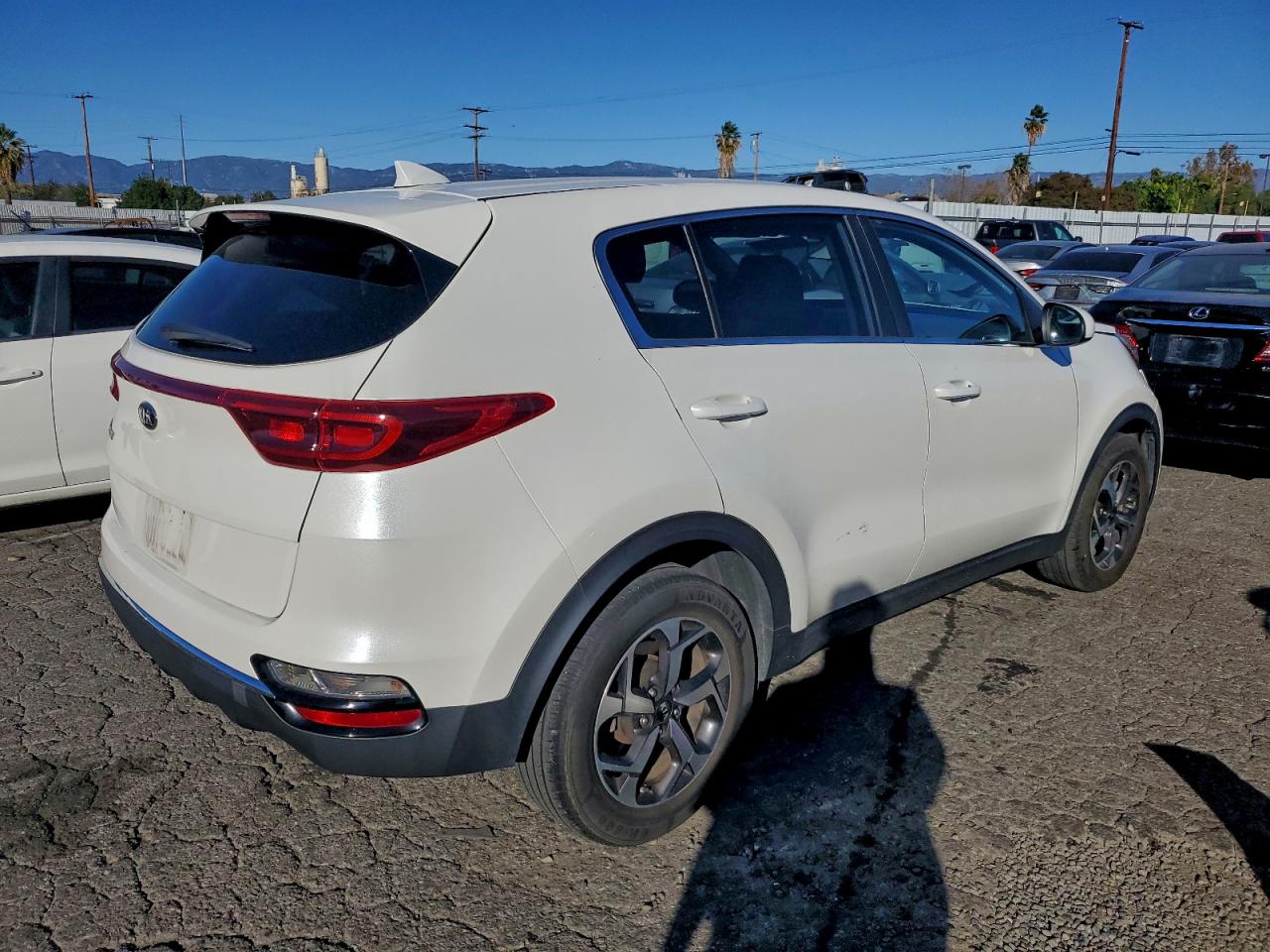 2021 KIA SPORTAGE LX photo 3