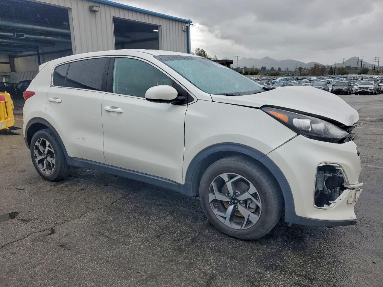 2021 KIA SPORTAGE LX photo 4