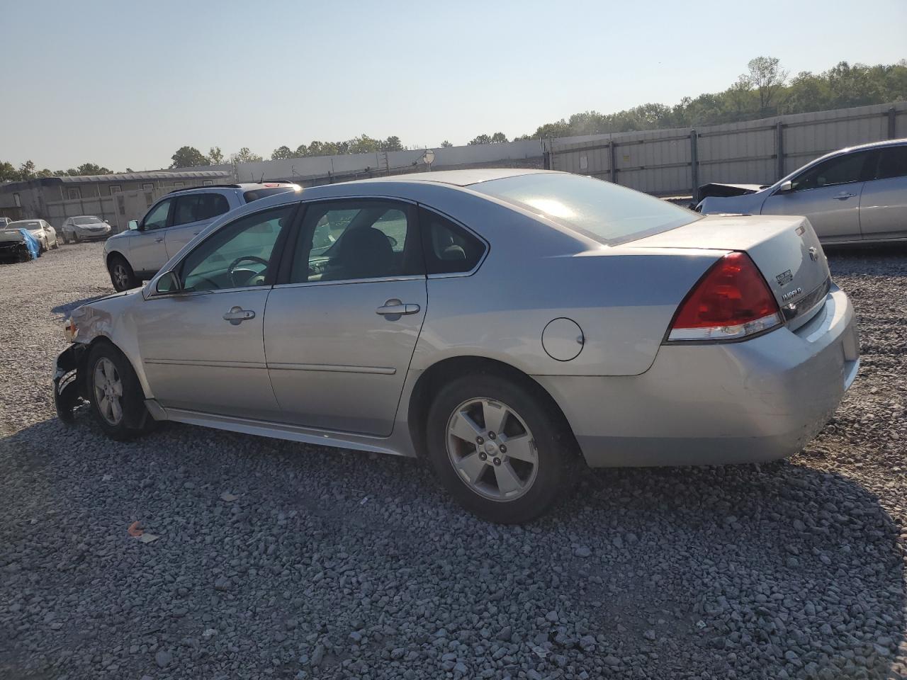 2011 CHEVROLET IMPALA LS photo 2