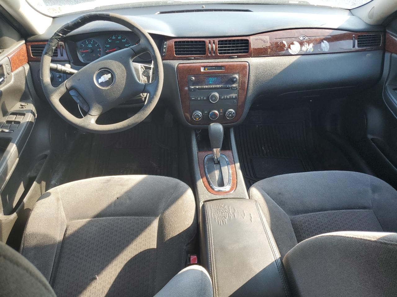 2011 CHEVROLET IMPALA LS photo 8