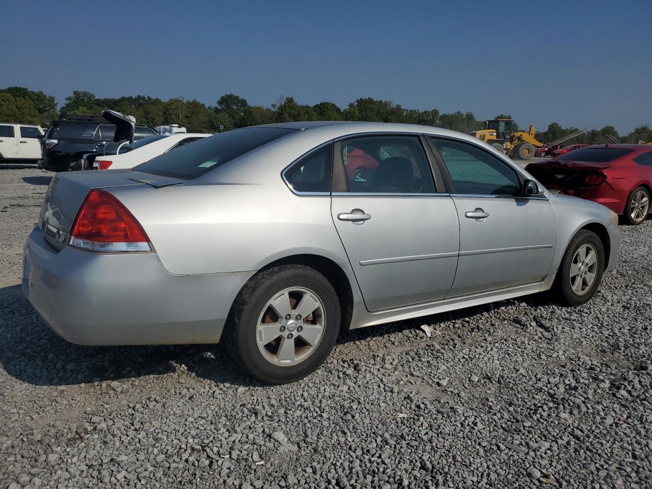 2011 CHEVROLET IMPALA LS photo 3