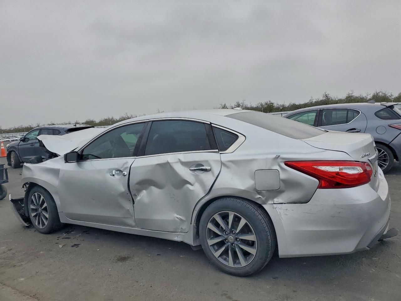 2017 NISSAN ALTIMA 2.5 photo 3