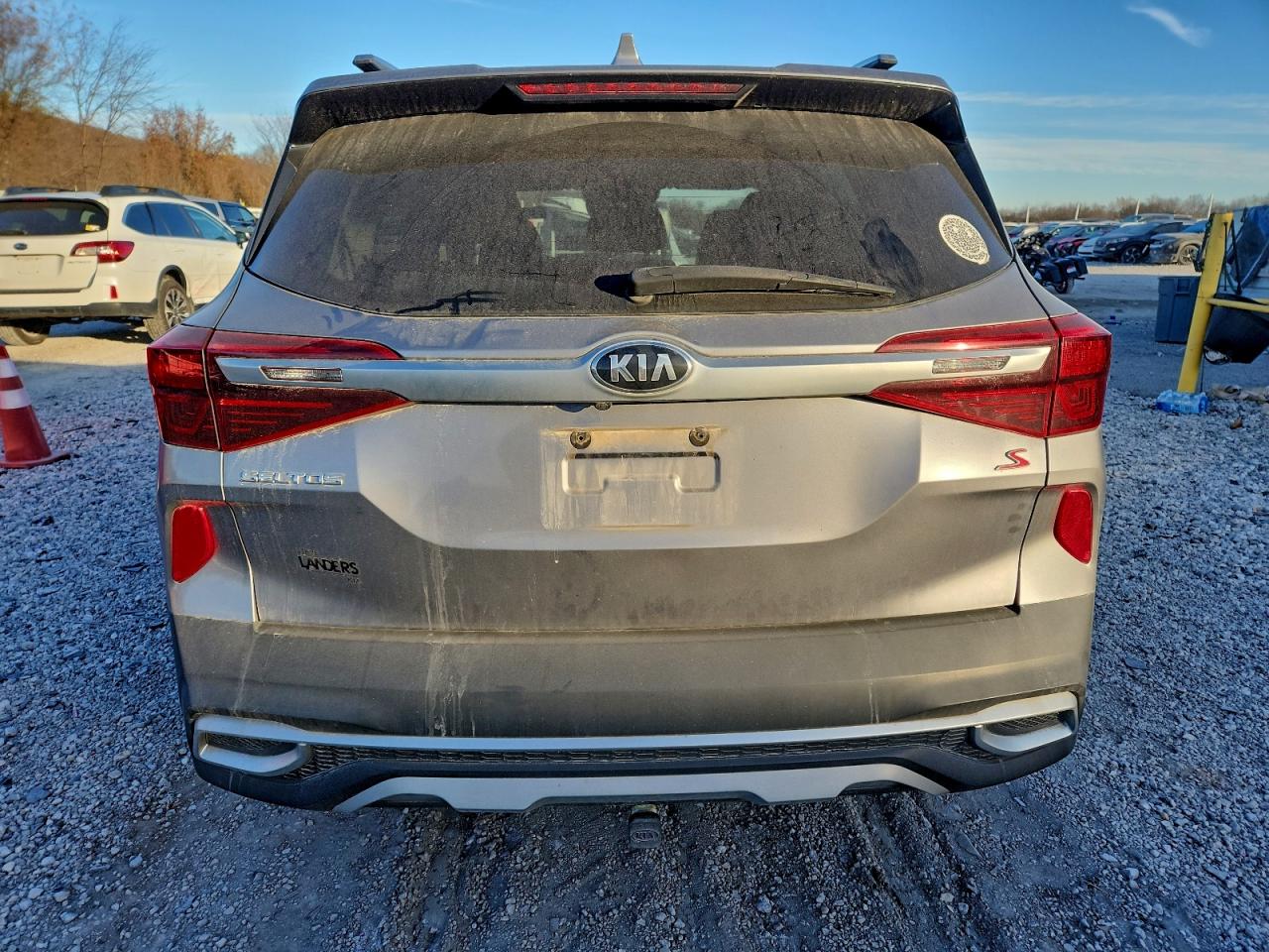 2021 KIA SELTOS S photo 6
