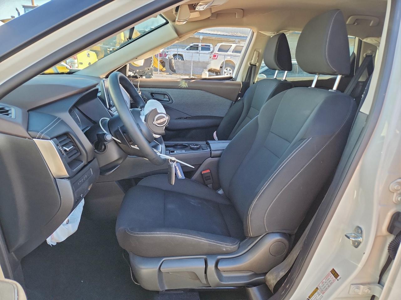 2023 NISSAN ROGUE S photo 13