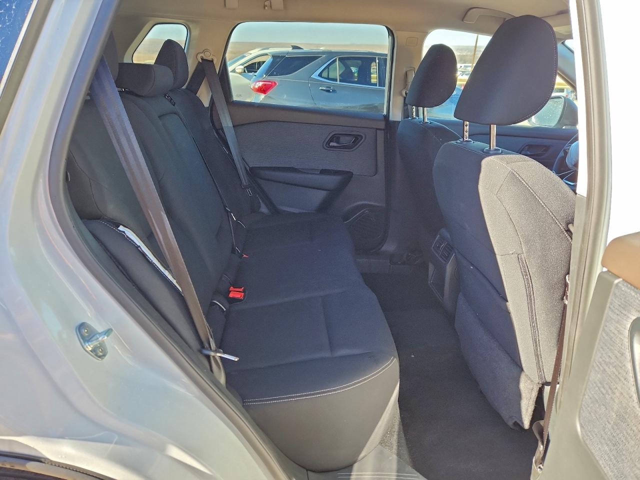2023 NISSAN ROGUE S photo 19