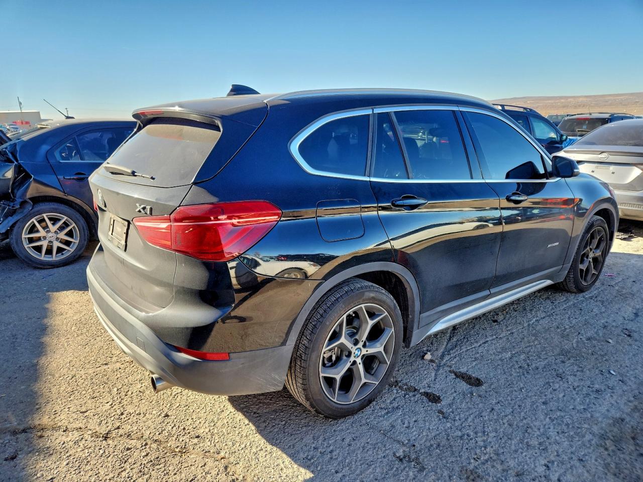 2016 BMW X1 XDRIVE28I photo 5