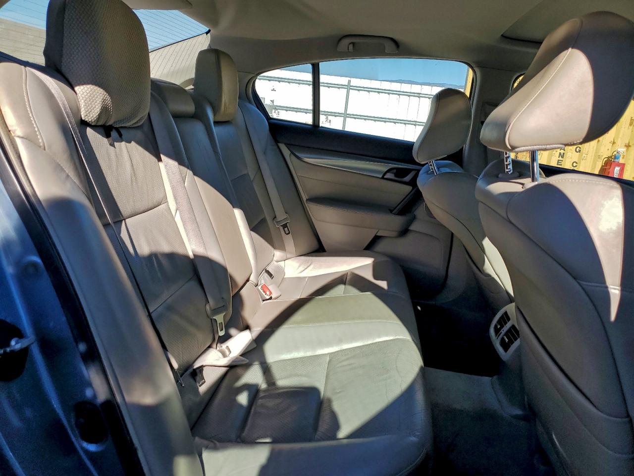 2010 ACURA TL photo 19