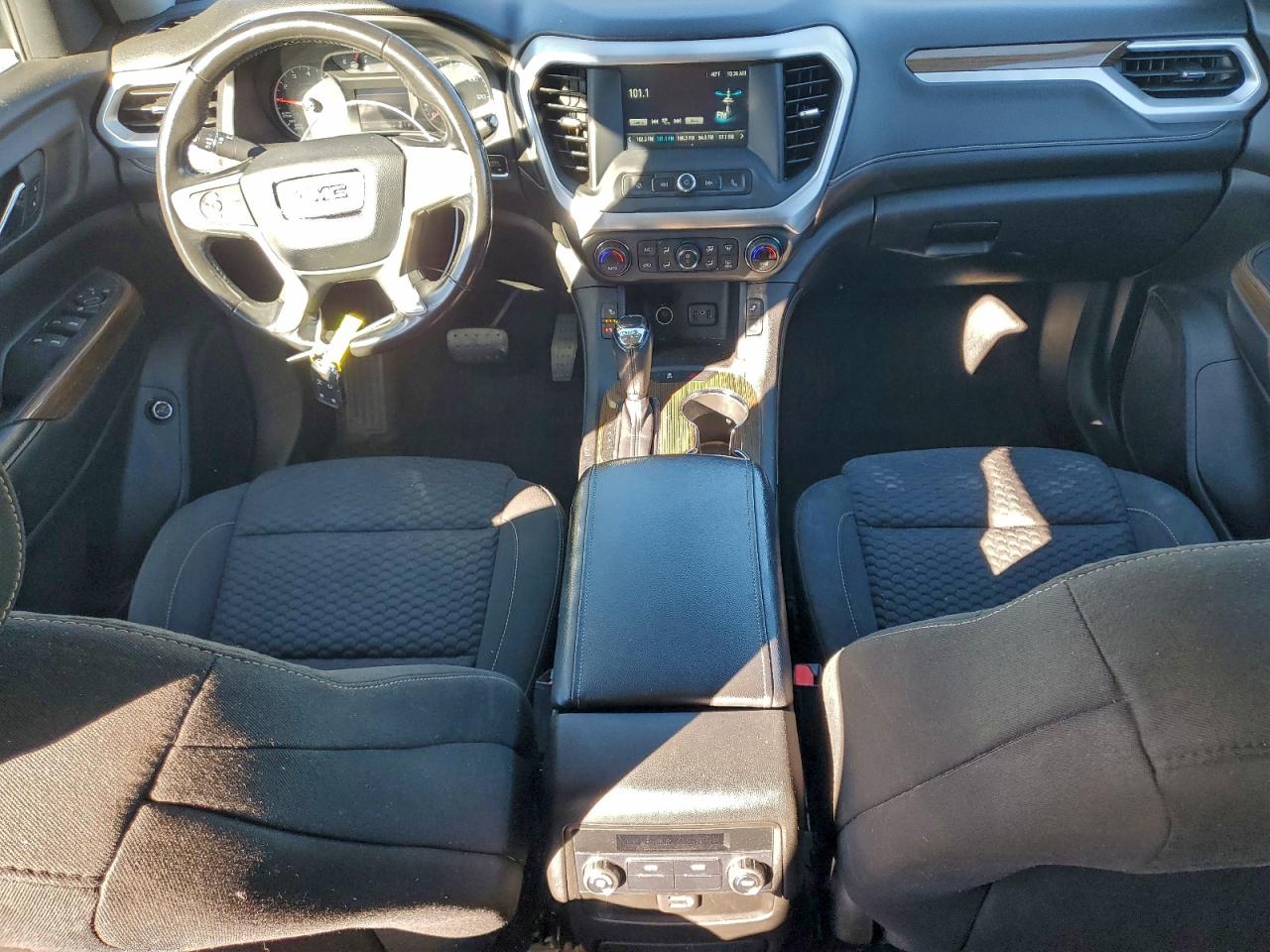 2019 GMC ACADIA SLE photo 22