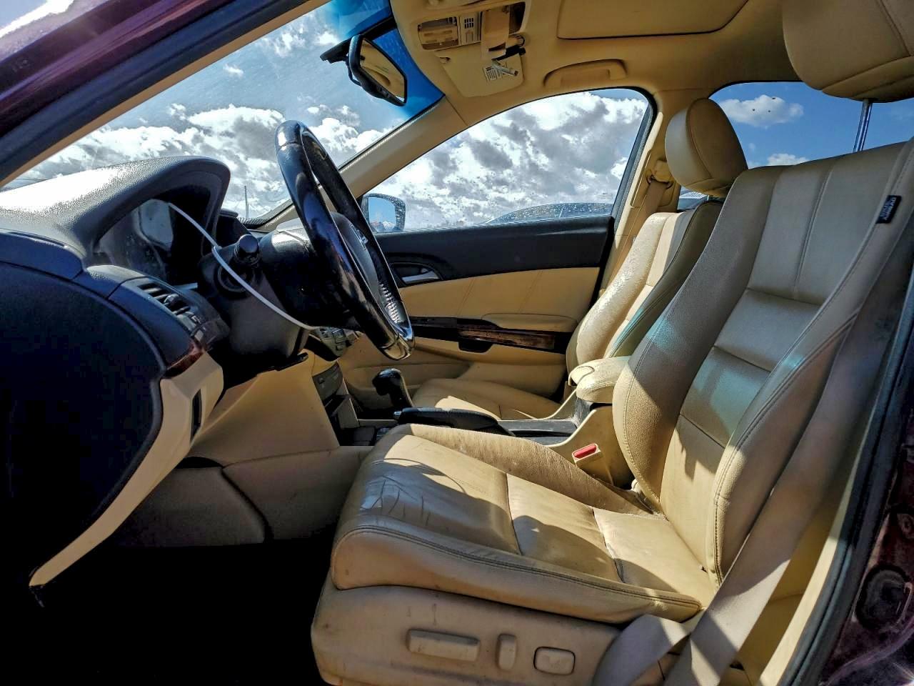 2012 HONDA CROSSTOUR EXL photo 19