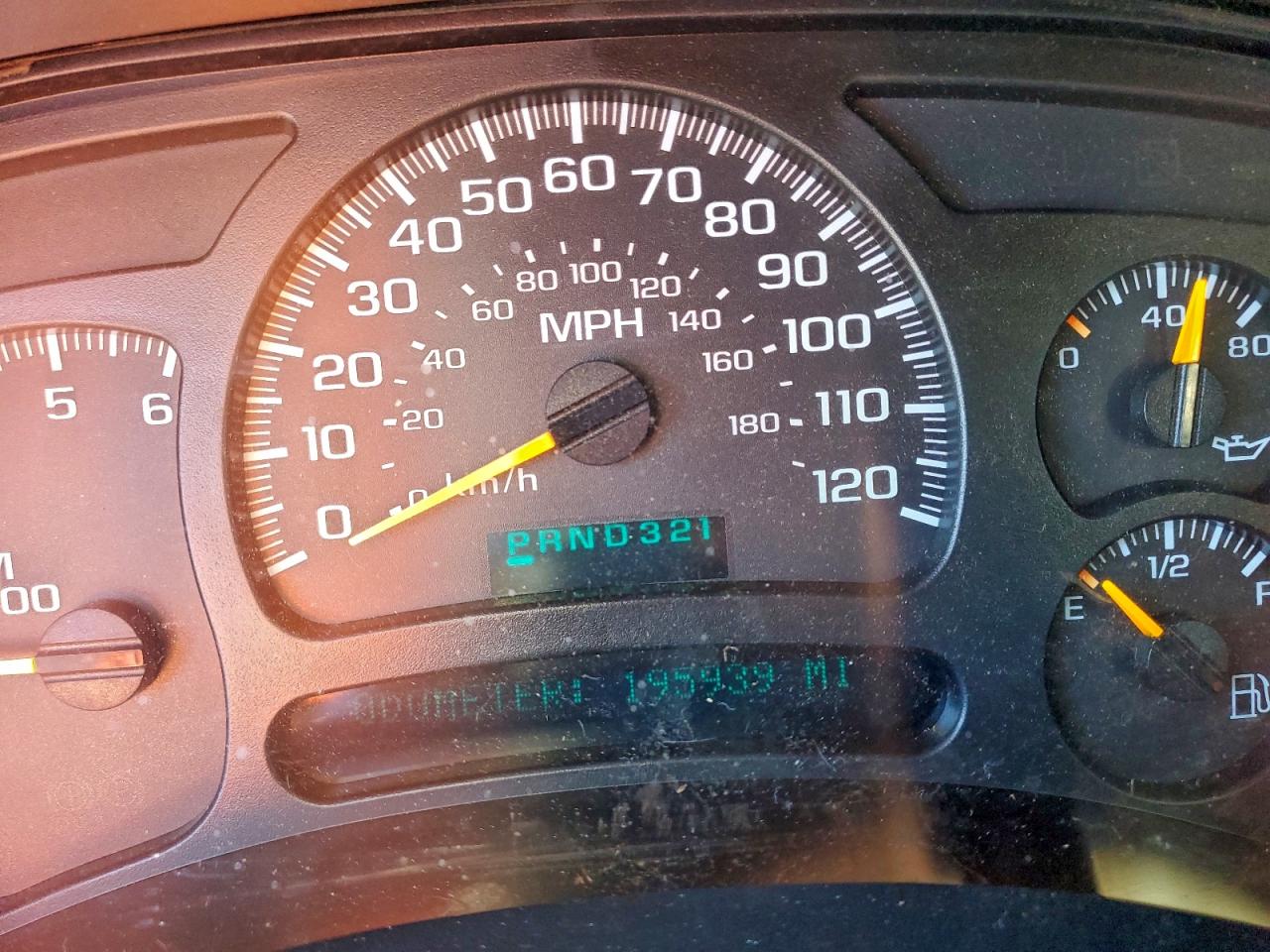 2004 CHEVROLET AVALANCHE K1500 photo 9