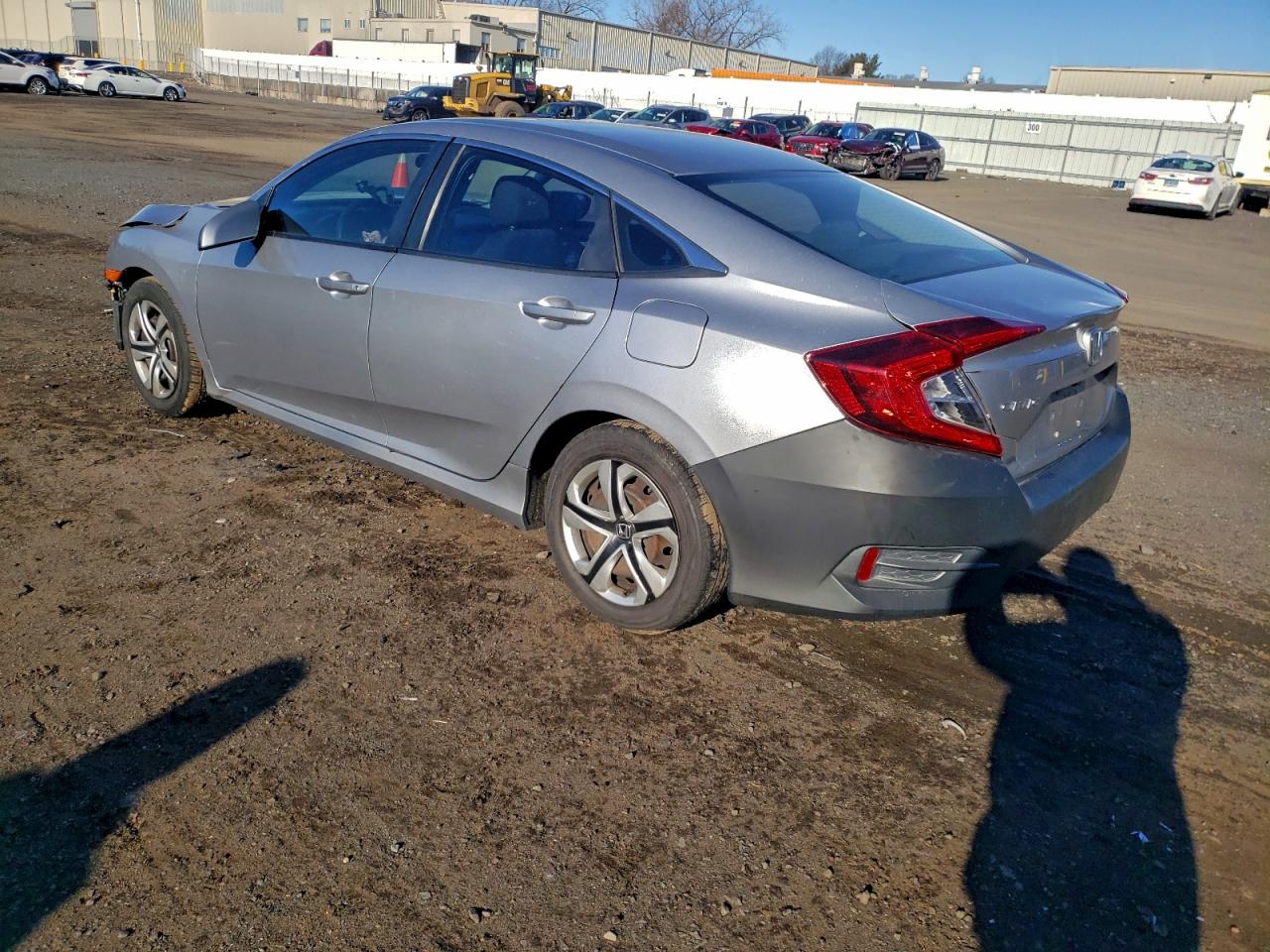 2016 HONDA CIVIC LX photo 4