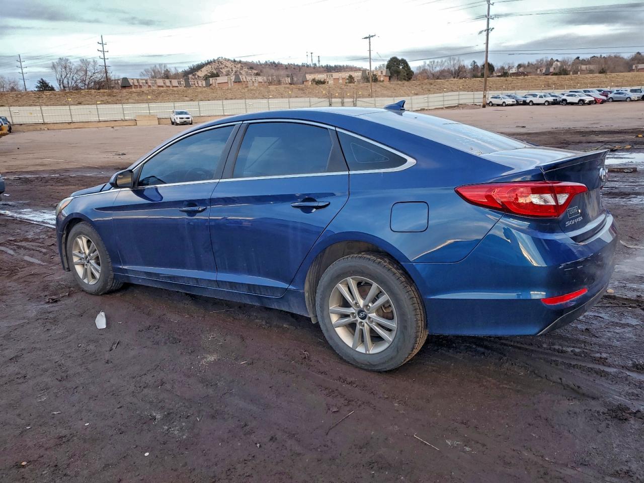 2017 HYUNDAI SONATA SE photo 3