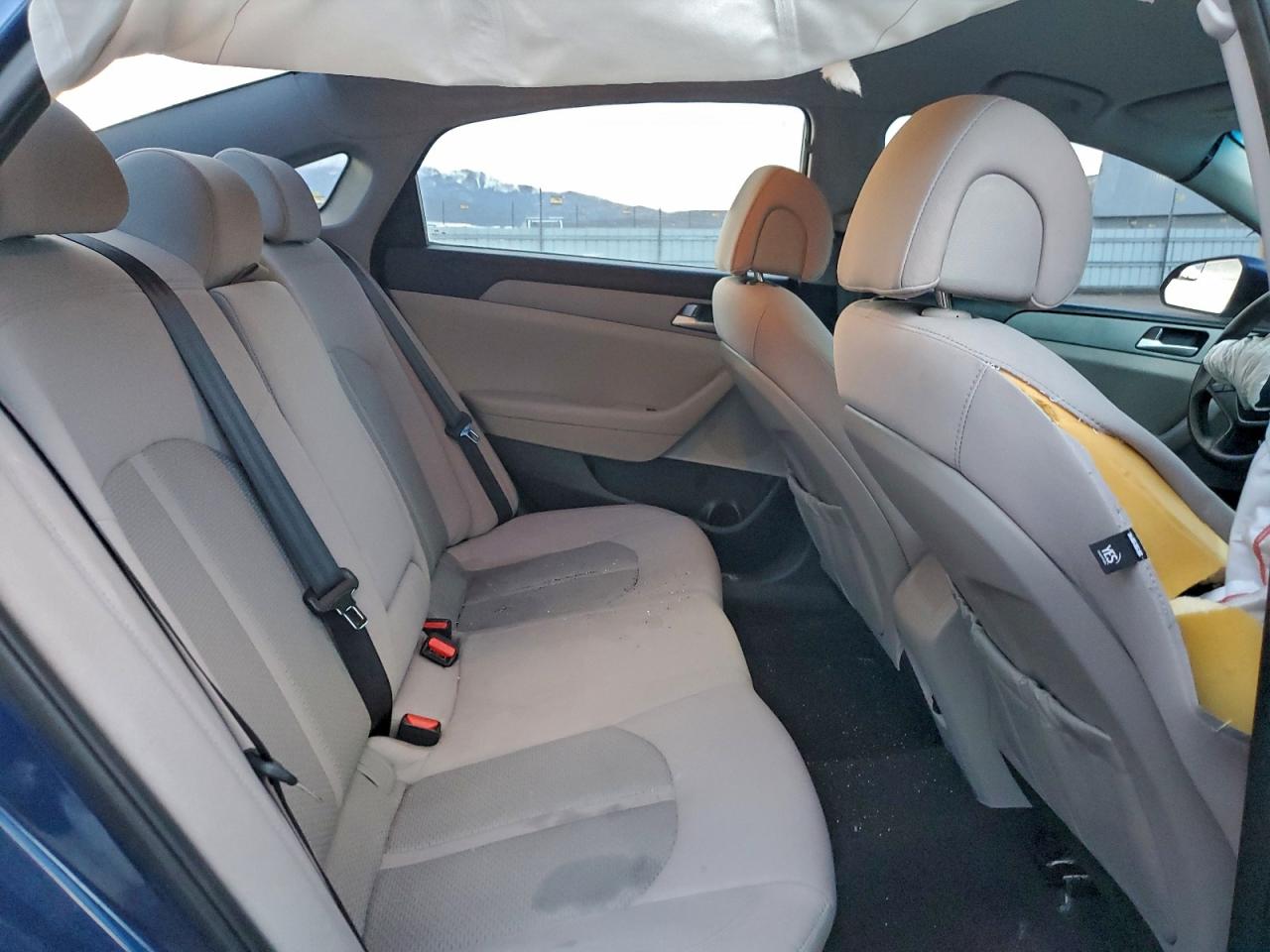 2017 HYUNDAI SONATA SE photo 19