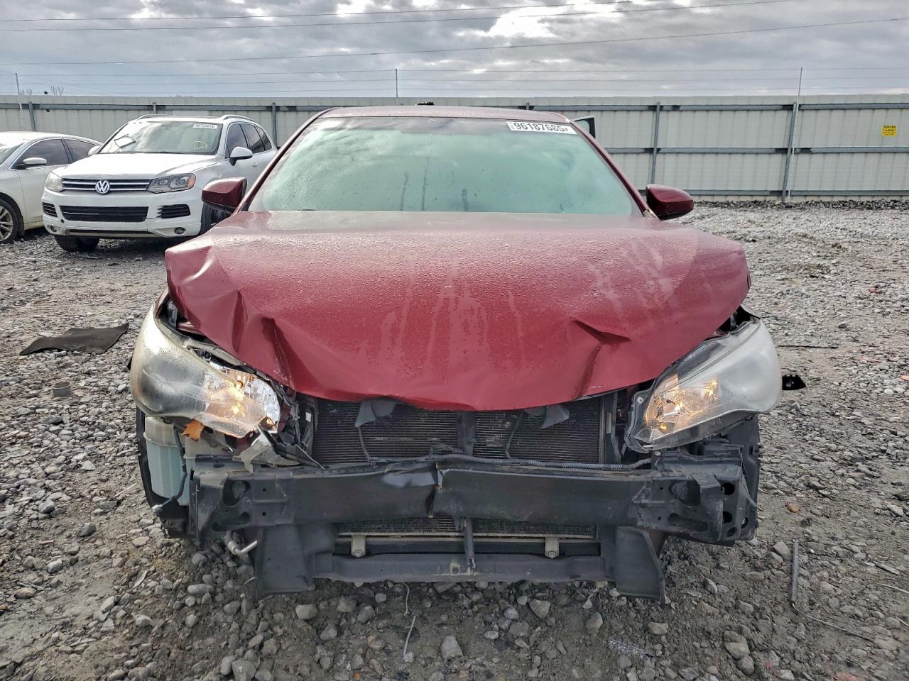 2016 TOYOTA CAMRY LE photo 13