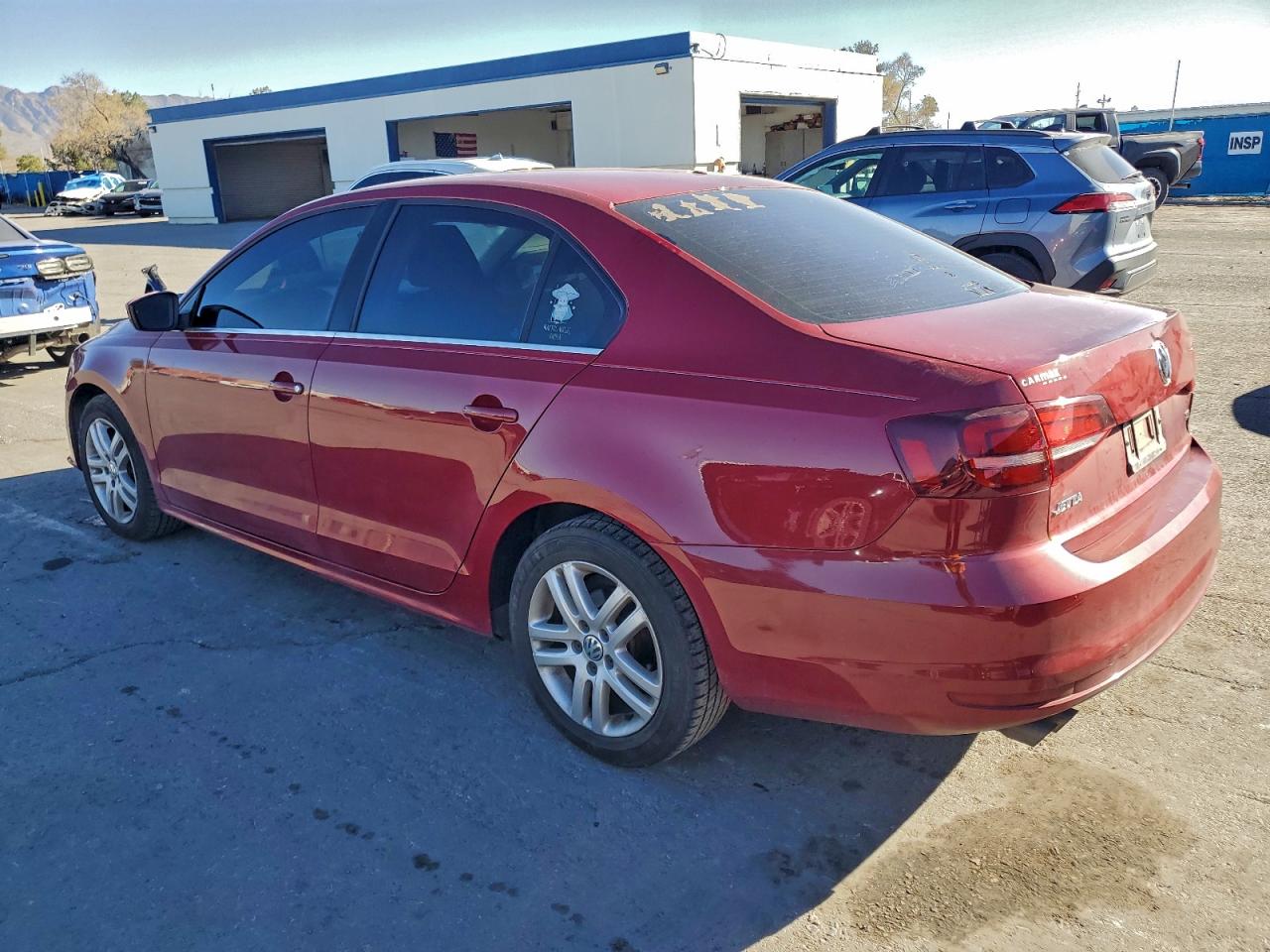 2017 VOLKSWAGEN JETTA photo 3
