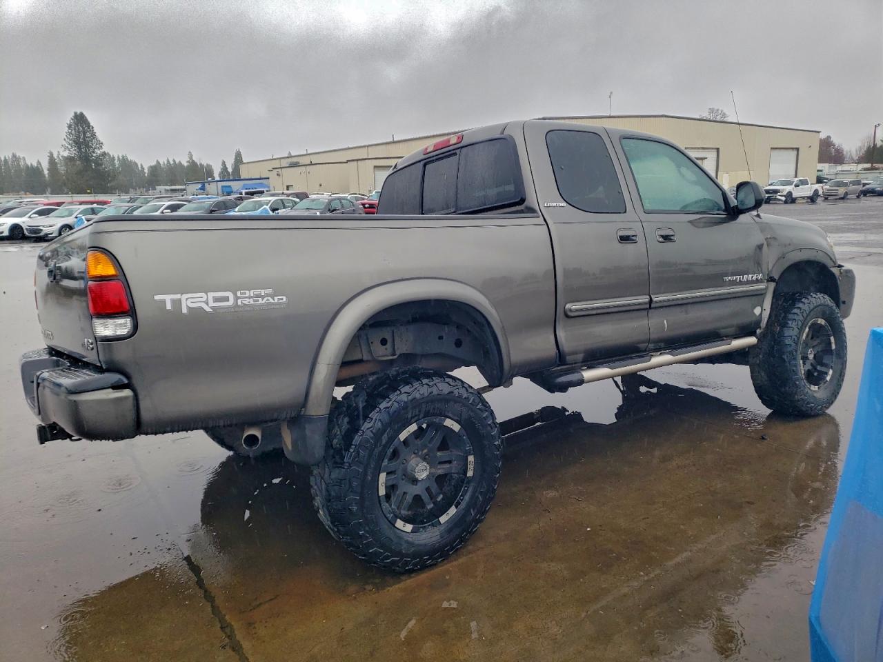 2003 TOYOTA TUNDRA ACCESS CAB LIMITED photo 3