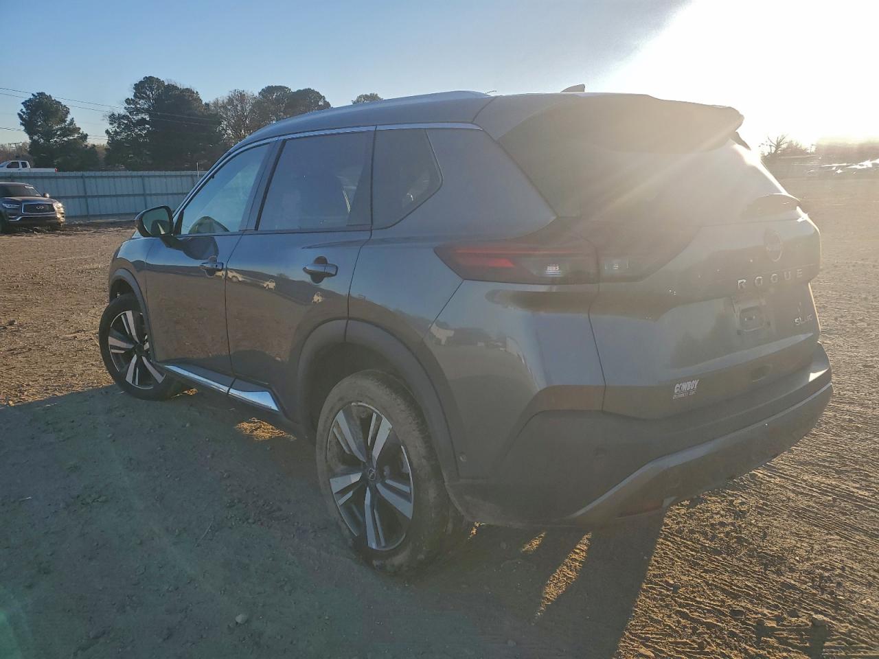 2023 NISSAN ROGUE SL photo 3