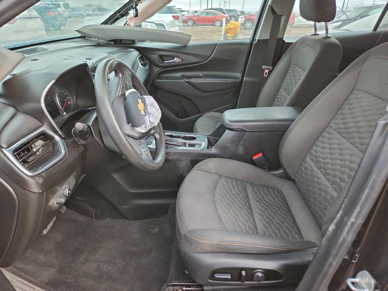 2020 CHEVROLET EQUINOX LT photo 7