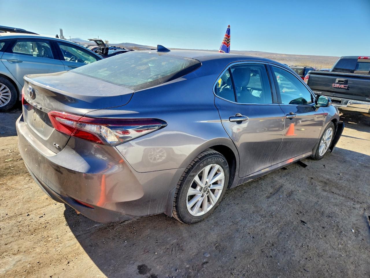 2023 TOYOTA CAMRY LE photo 5