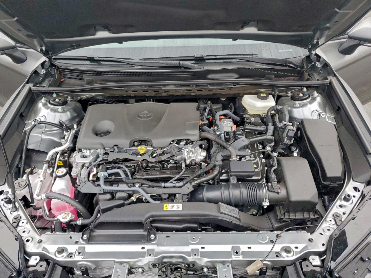 2025 TOYOTA CAMRY XSE photo 11