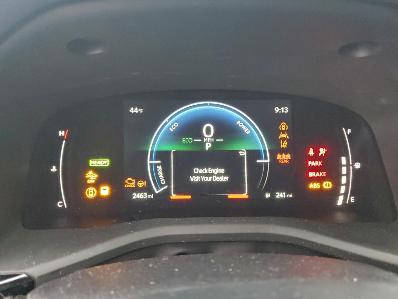 2025 TOYOTA CAMRY XSE photo 9