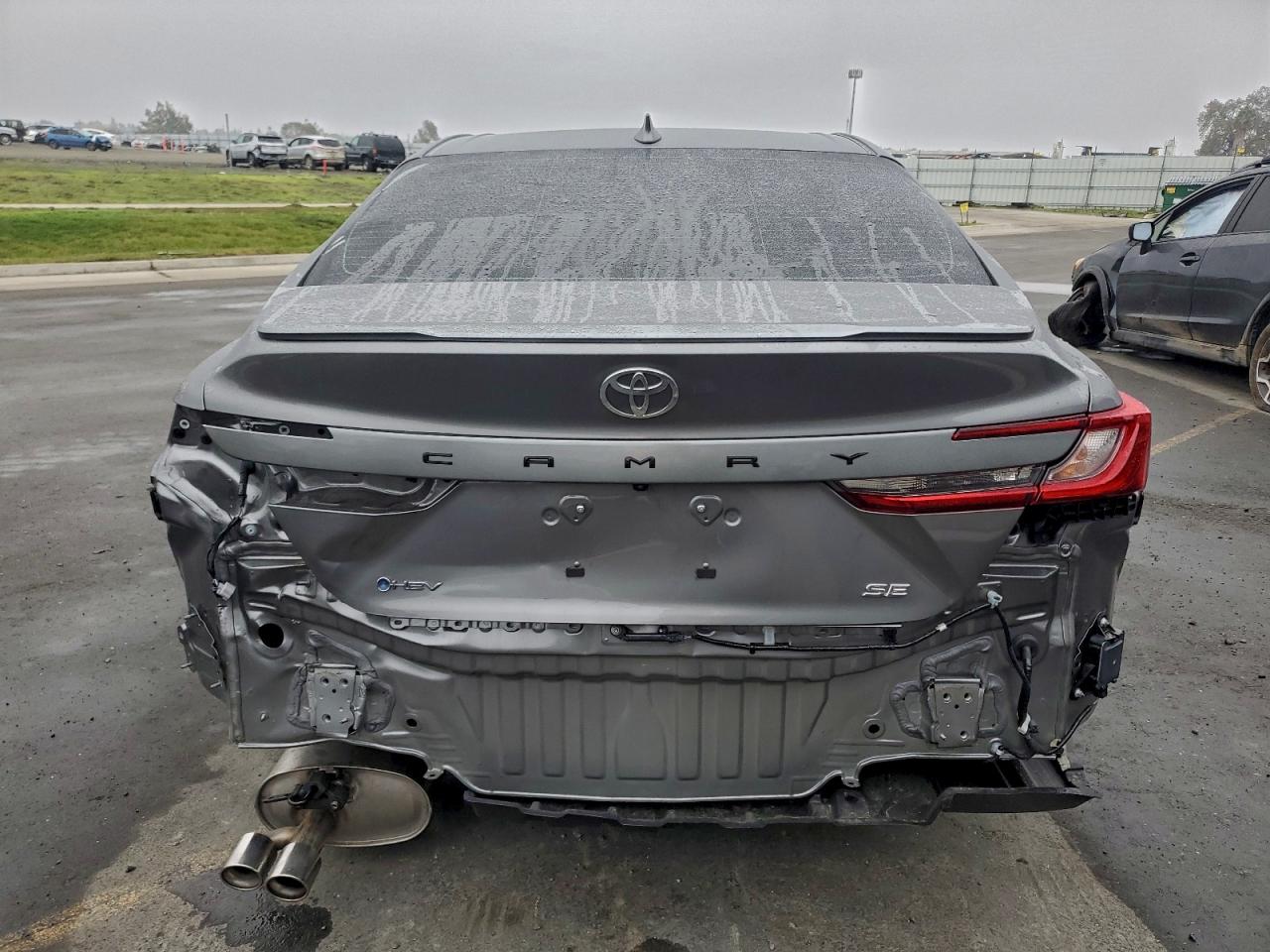 2025 TOYOTA CAMRY XSE photo 6