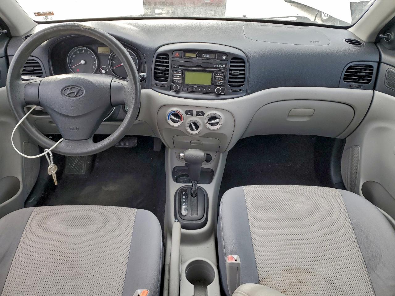 2010 HYUNDAI ACCENT GLS photo 15