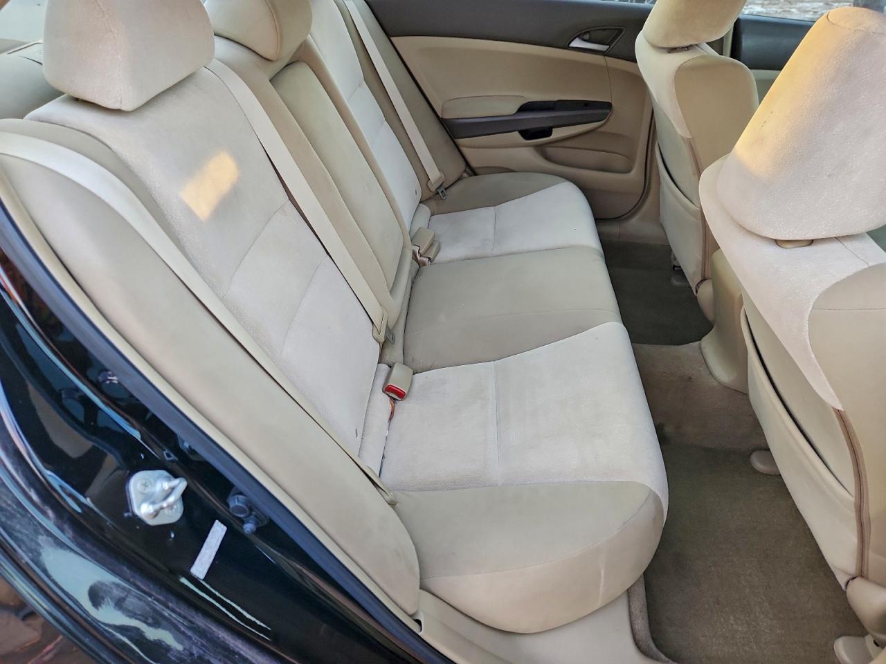 2008 HONDA ACCORD LX photo 10