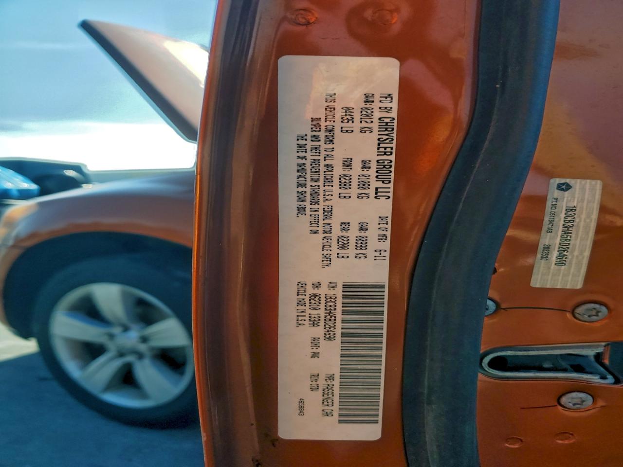 2011 DODGE CALIBER MAINSTREET photo 23