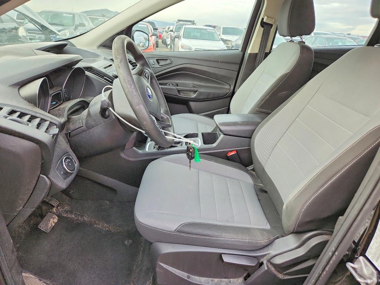 2017 FORD ESCAPE S photo 7