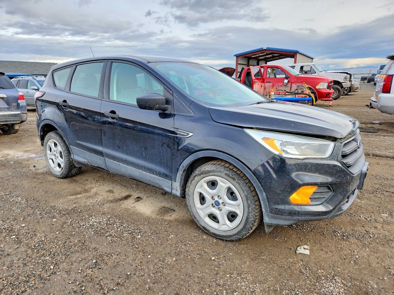 2017 FORD ESCAPE S photo 4