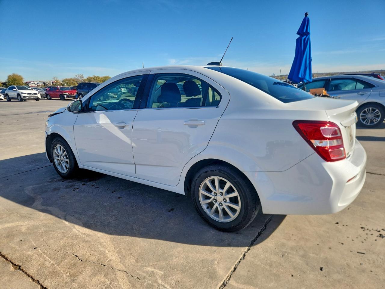 2017 CHEVROLET SONIC LT photo 2